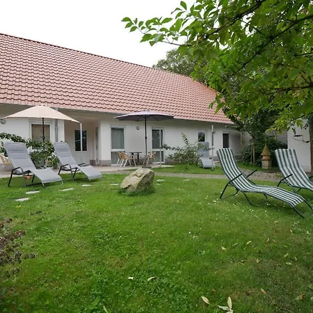 Apartment Nonnevitzer Dranske